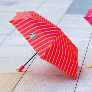 Starbucks Taiwan Exclusive Striped Umbrella
